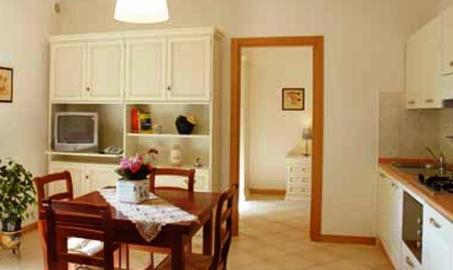 Residence Bizzoni Terni Exterior foto