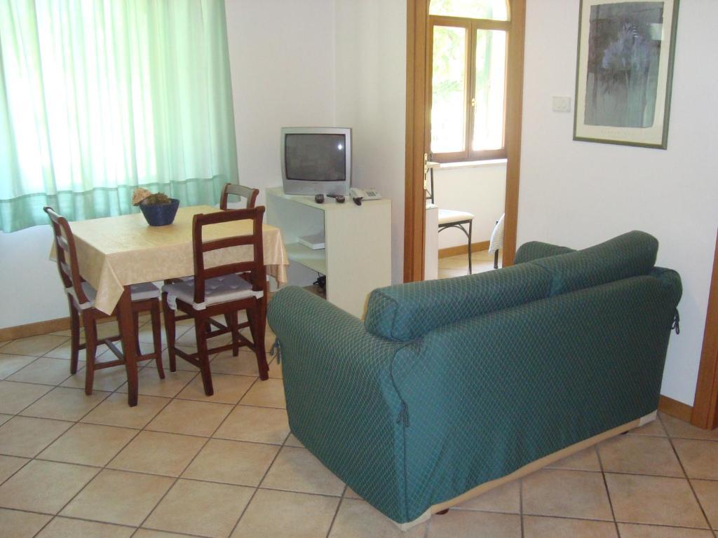 Residence Bizzoni Terni Quarto foto