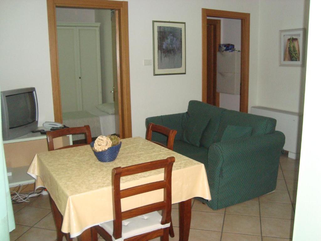 Residence Bizzoni Terni Quarto foto