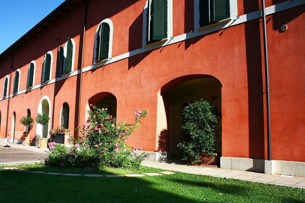 Residence Bizzoni Terni Exterior foto